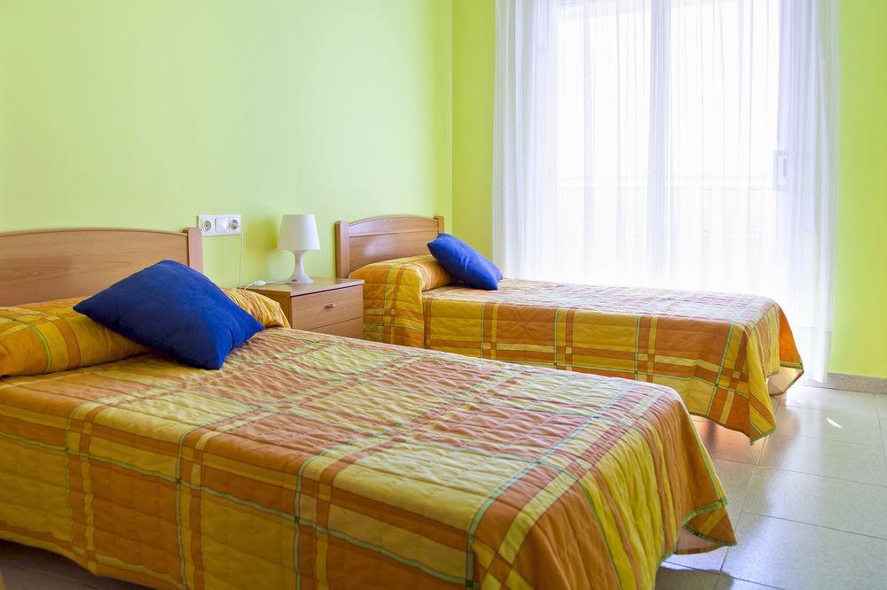 Rvhotels Apartamentos Ses Illes Blanes Exteriör bild