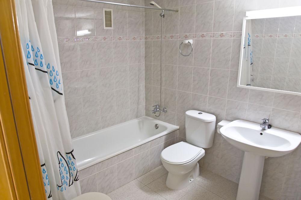 Rvhotels Apartamentos Ses Illes Blanes Exteriör bild