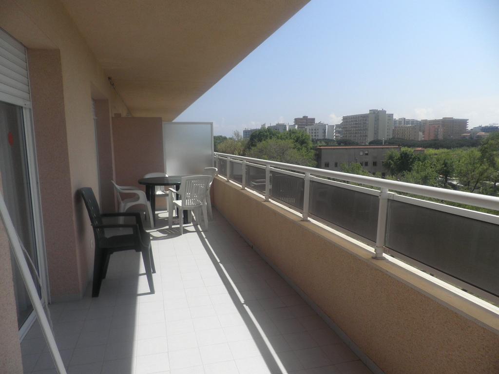 Rvhotels Apartamentos Ses Illes Blanes Exteriör bild